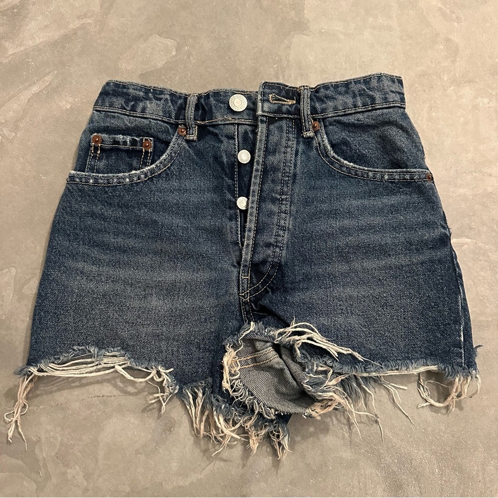 Zara Denim High-Waisted Distressed Shorts Button Up Size 0 or 32